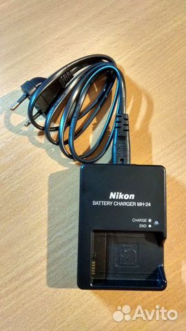 Зарядное устройство Nikon MH-24