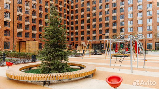 1-к квартира, 42 м², 2/25 эт.
