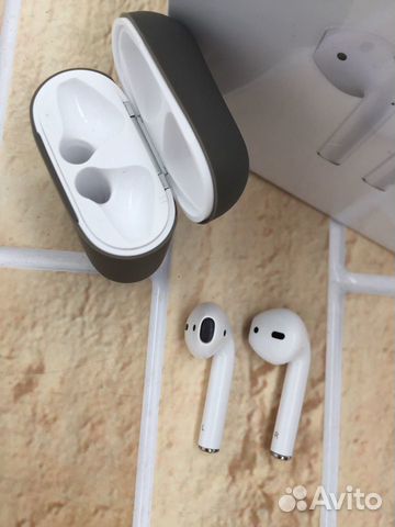 Беспроводные наушники Airpods 2 Беспроводные наушники Airpods 2