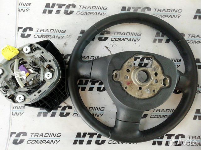 Руль Volkswagen Golf MK5 BLX 2005 Руль Volkswagen Golf MK5 BLX 2005