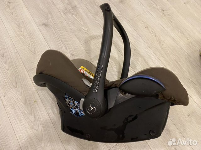 Автокресло maxi cosi cabriofix и база FamilyFix