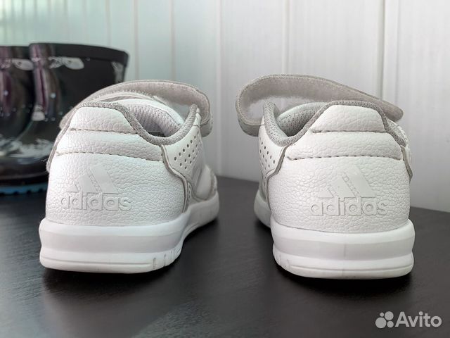 Белые кроссовки Adidas AltaSport CF I, р. 20 Белые кроссовки Adidas AltaSport CF I, р. 20