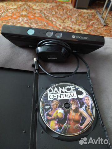 Kinect на XBox 360 с диском Kinect на XBox 360 с диском