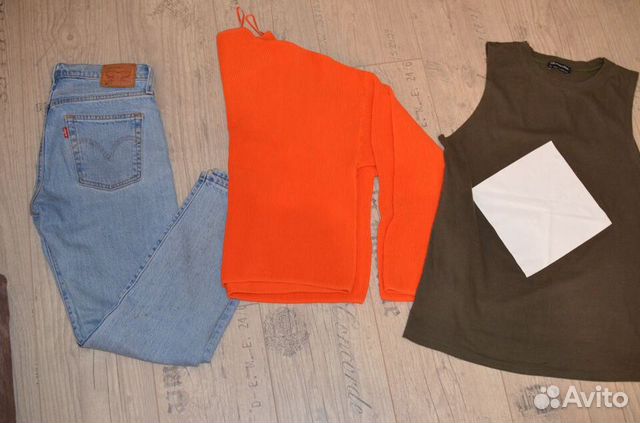 Джинсы levis джемпер Uniqlo футболка квадрат