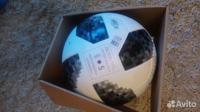 Мяч adidas telstar 2018