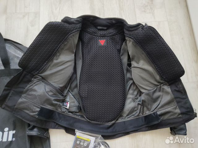 Dainese Misano D-Air мотокуртка 50 с airbag Dainese Misano D-Air мотокуртка 50 с airbag