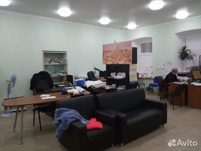 4-к квартира, 189 м², 2/2 эт.