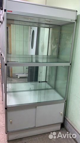 Торговое оборудование витрины стеллажи. 2 - 3тр