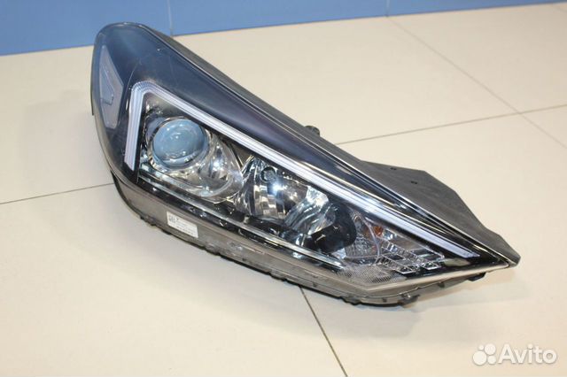 Фара правая Hyundai Tucson TL Фара правая Hyundai Tucson TL