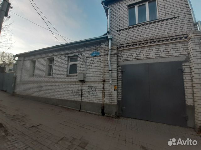 Дом 190 м² на участке 7 сот.