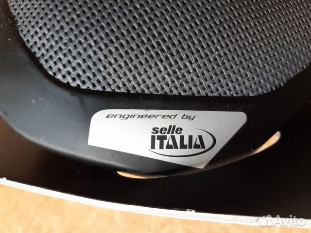 Новое Седло вентелируемое Selle Italia Net