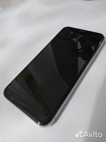 iPhone X 64GB iPhone X 64GB