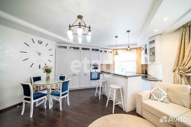 3-к квартира, 100 м², 3/8 эт.