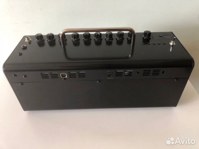 Комбоусилитель Yamaha THR10C Комбоусилитель Yamaha THR10C