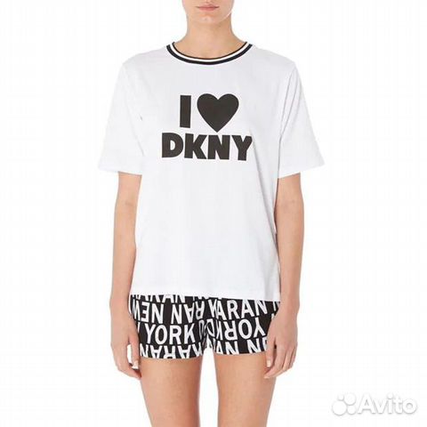 Футболка dkny белая новая оригинал Футболка dkny белая новая оригинал
