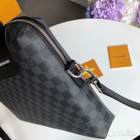 Портфель Louis Vuitton Портфель Louis Vuitton