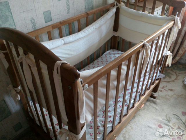 Кроватка детская
