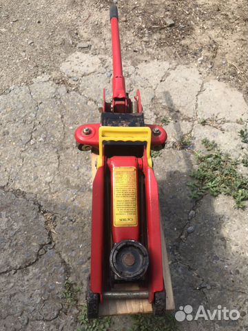 Домкрат Домкрат