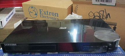 Blu-ray плеер Samsung BD-F5500K