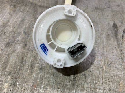 Датчик уровня топлива Mercedes E-Class W210