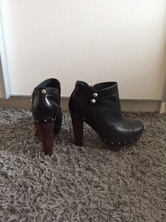 Ботильоны женские UGG р38