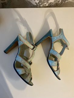 Босоножки Manolo Blahnik