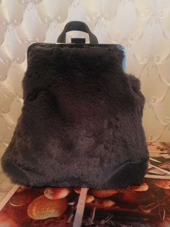 Новый Рюкзак женский меховой