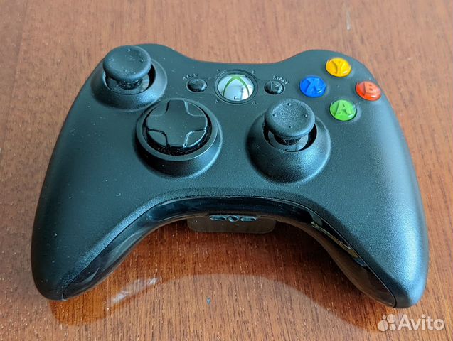 2х Microsoft Xbox 360 wireless геймпада + адаптер