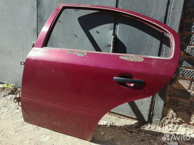Задняя левая дверь Skoda Octavia Tour/ Шкода Октав