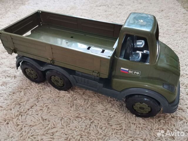 Военный автомобиль Муромец бортовой игрушка