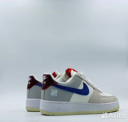 Undefeated x Nike Air Force 1 Low 5 On It