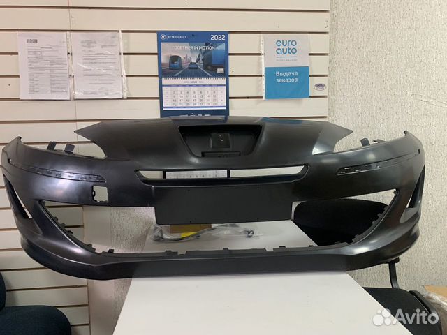 Бампер передний Peugeot 408