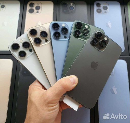 Iphone xr в корпусе pro. Новый айфон. Айфон 13 Pro. Последний айфон. Iphone 13 Pro Max и iphone 13 Pro комплект.