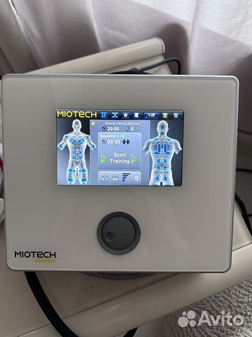 EMS (Эмс) тренажер StimaWell с костюмами