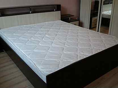 Кровать двуспальная 160 на 200 см