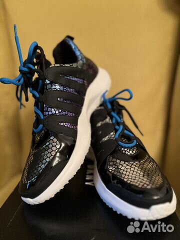 Кроссовки женские новые dkny