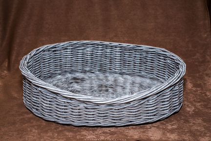 Лежанка для небольшой собаки