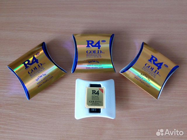 R4i sdhc Gold Pro для 3DS/DS (ntrboot)