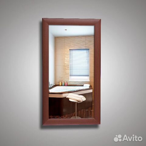 Зеркало настенное в раме