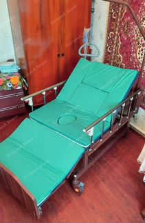 Медицинская кровать для лежачих больных