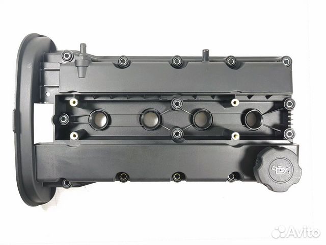 Клапанная крышка новая. В Наличии с гарантией