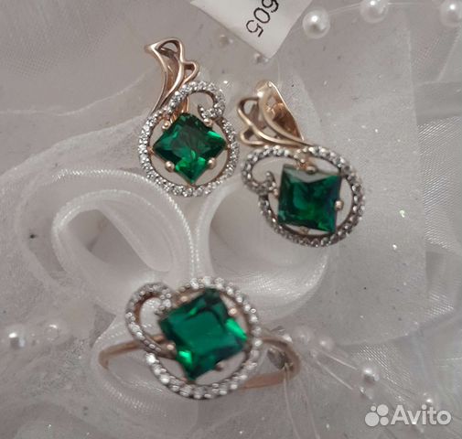 Серебряный комплект:серьги и кольцо. 925