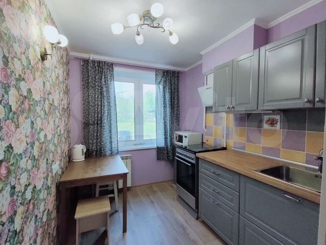 2-к. квартира, 47 м², 1/5 эт.