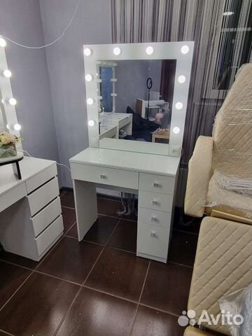 Гримерное зеркало