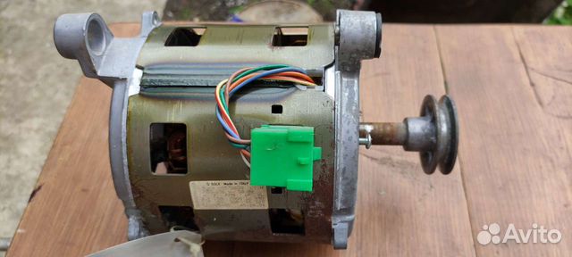 Двигататель стиральной машины