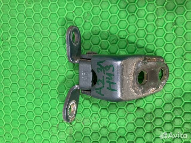 Петля двери нижняя задняя левая Acura Mdx YD2