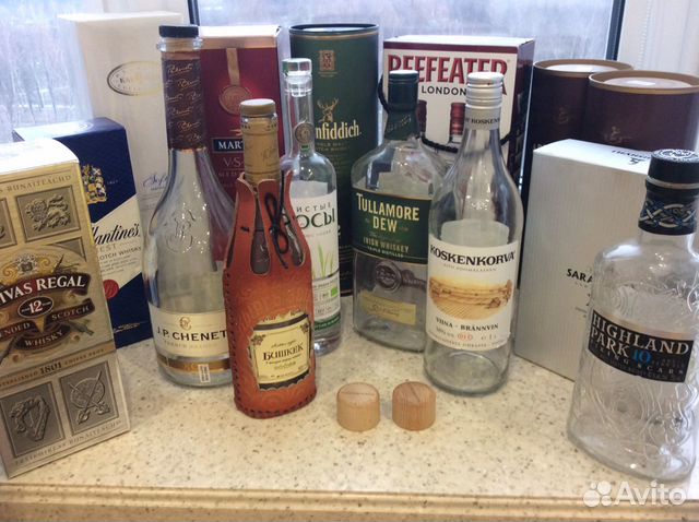 Бутылки, коробки, тубы от элитного алкоголя