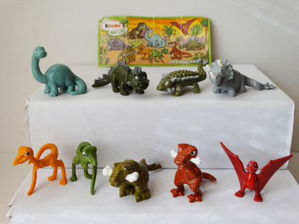 Серии Парк юрского периода, динозавры, драконы