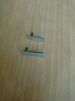 Заглушки на Sony z1 compact. На SD карту и на сим