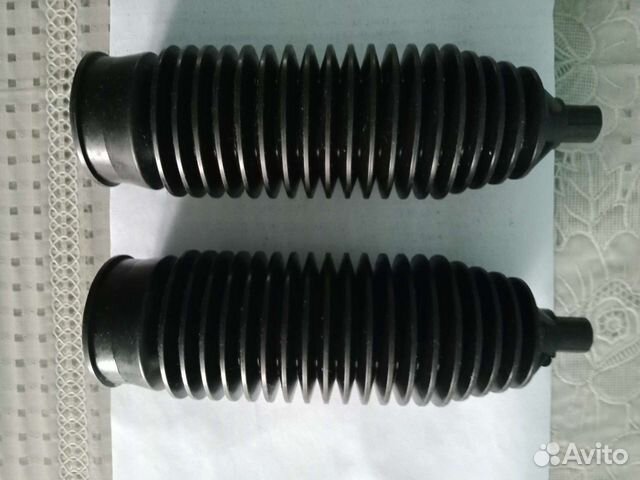 Пыльник рулевой тяги. lemforder в наличии 2 штуки